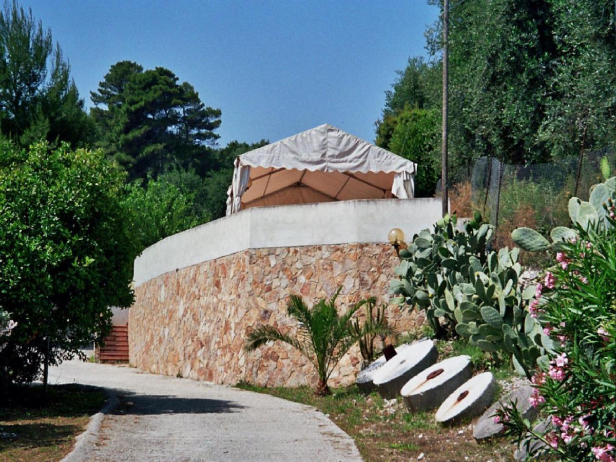 Tenuta Molino Di Mare- Ecoresort Con Villini Роді-Гарганіко Екстер'єр фото